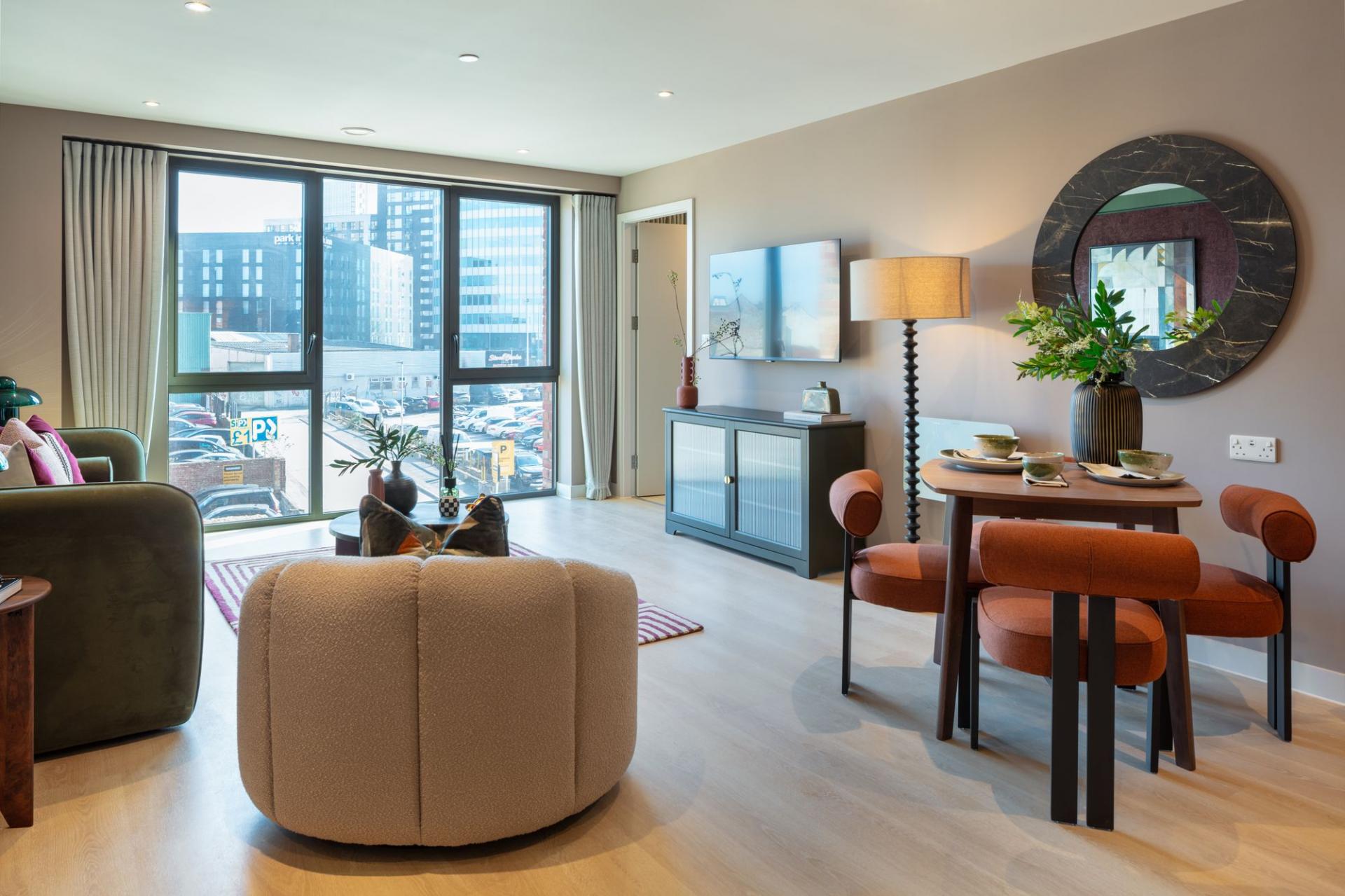 Apartment for sale with 3 bedrooms, Waterhouse Gardens, Dutton Street